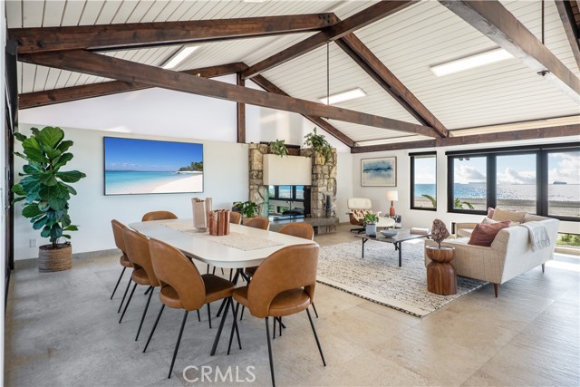 Detail Gallery Image 17 of 70 For 2 Laguna Pl, Long Beach,  CA 90803 - 4 Beds | 4 Baths