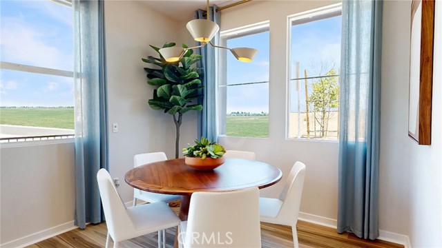 Detail Gallery Image 3 of 20 For 4323 S Gasly Paseo, Ontario,  CA 91762 - 3 Beds | 2/1 Baths