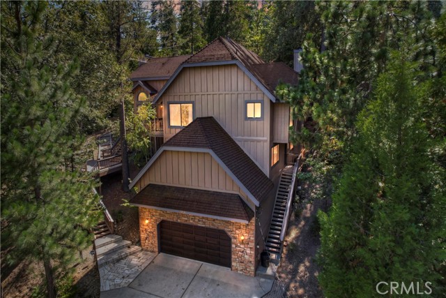 Detail Gallery Image 2 of 53 For 27336 Alpen Dr, Lake Arrowhead,  CA 92352 - 4 Beds | 4/1 Baths