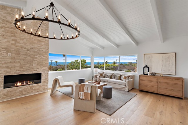 8 Clipper Road, Rancho Palos Verdes CA: https://media.crmls.org/medias/ca37a3a9-d571-4dca-a613-d796d8a8964e.jpg