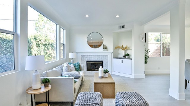 Detail Gallery Image 3 of 61 For 1202 Hazel, Costa Mesa,  CA 92626 - 4 Beds | 2/1 Baths