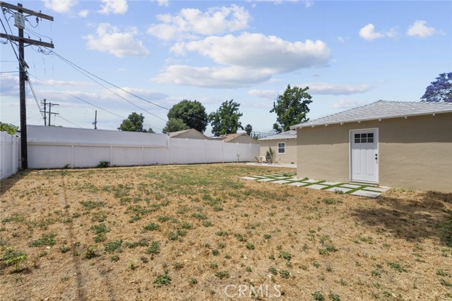 Detail Gallery Image 36 of 41 For 6820 Jellico Ave, Van Nuys,  CA 91406 - 3 Beds | 2 Baths