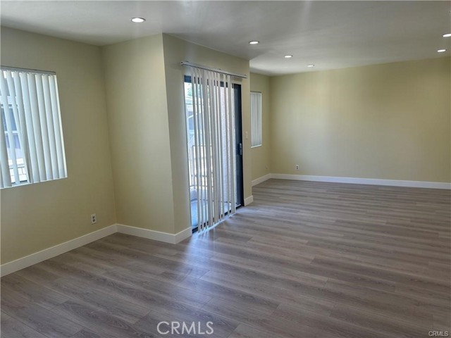 Detail Gallery Image 14 of 16 For 219 E Maple St #7,  Glendale,  CA 91205 - 2 Beds | 2 Baths