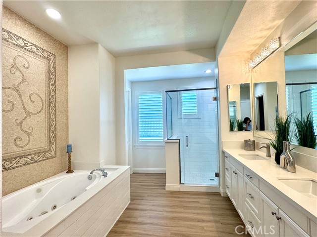 26480 Valley Oak Lane, Valencia CA: https://media.crmls.org/medias/ca385bb3-3fb6-44ae-beae-5ff2c4511a65.jpg