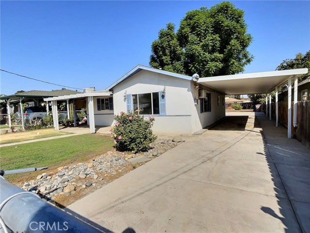 Detail Gallery Image 1 of 1 For 222 E Moneta Ave, Bakersfield,  CA 93308 - 3 Beds | 1 Baths