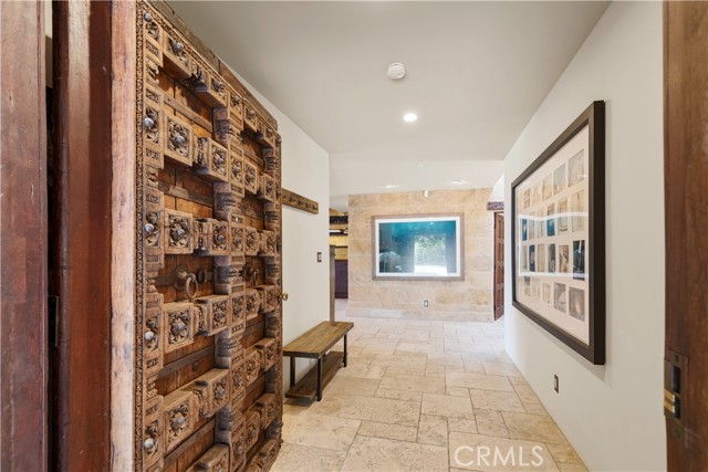 Detail Gallery Image 12 of 61 For 27409 Pacific Coast Hwy, Malibu,  CA 90265 - 4 Beds | 4 Baths