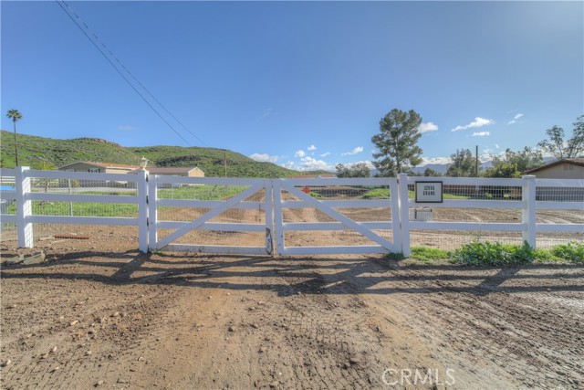 Detail Gallery Image 19 of 39 For 32986 Grand Ave, Winchester,  CA 92596 - 4 Beds | 3 Baths