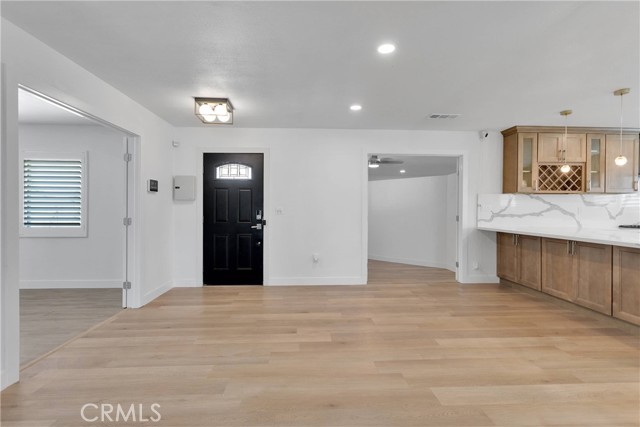Detail Gallery Image 9 of 45 For 14947 Larch St, Hesperia,  CA 92345 - 3 Beds | 3 Baths