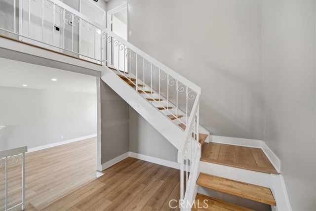 Detail Gallery Image 22 of 59 For 1613 Darcy Ave, Simi Valley,  CA 93065 - 4 Beds | 2/1 Baths