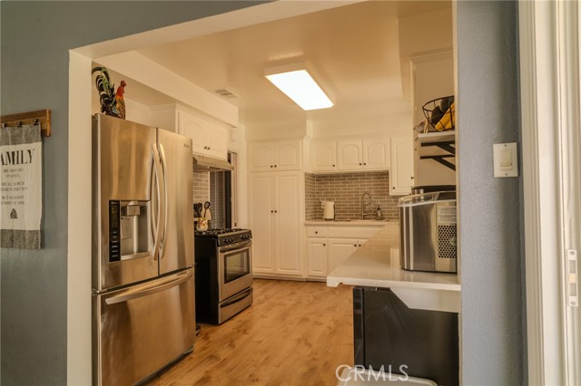 Detail Gallery Image 15 of 38 For 11906 Bluefield, La Mirada,  CA 90638 - 4 Beds | 2 Baths