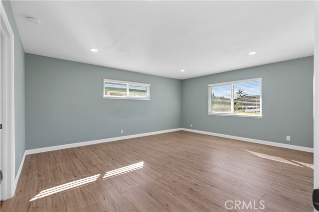 Detail Gallery Image 6 of 22 For 18430 Colville, Fountain Valley,  CA 92708 - 4 Beds | 2/1 Baths