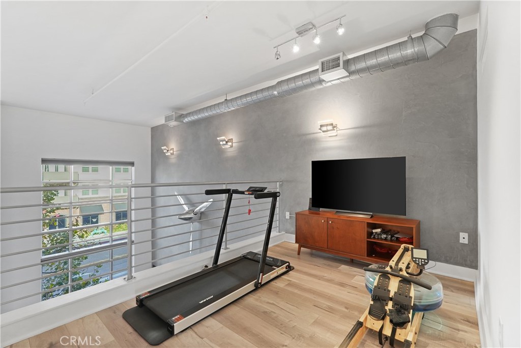 Ca3d2503 7177 428d Acfb 729cee71da37