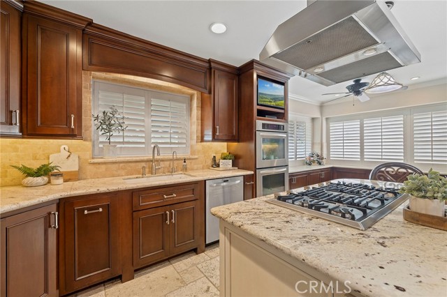 Detail Gallery Image 12 of 51 For 730 Paseo Pl, Fullerton,  CA 92835 - 4 Beds | 2/1 Baths