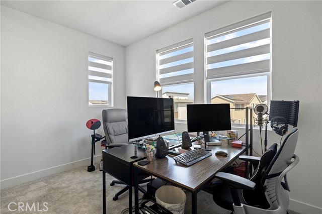 Detail Gallery Image 41 of 57 For 236 Yerba, Irvine,  CA 92618 - 4 Beds | 3/1 Baths