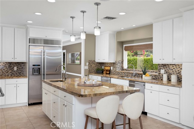 940 Singing Wood Drive, Arcadia CA: https://media.crmls.org/medias/ca3e403b-e555-45ea-8410-1f0a2a540b97.jpg
