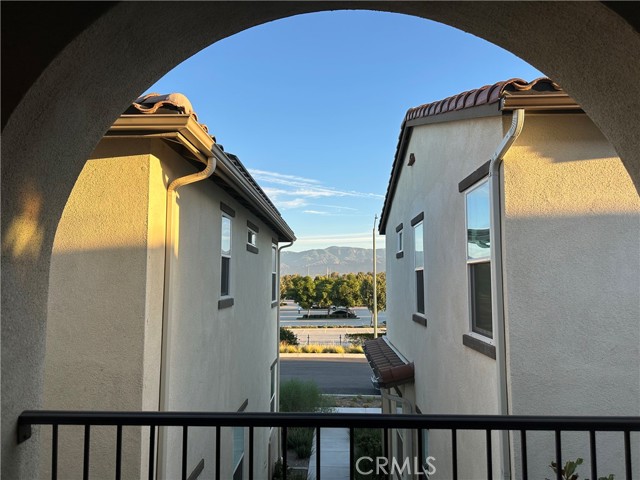 Detail Gallery Image 4 of 12 For 26149 Park Ave #6,  Loma Linda,  CA 92373 - 3 Beds | 2 Baths