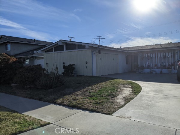 19911 Potomac Ln, Huntington Beach, CA 92646