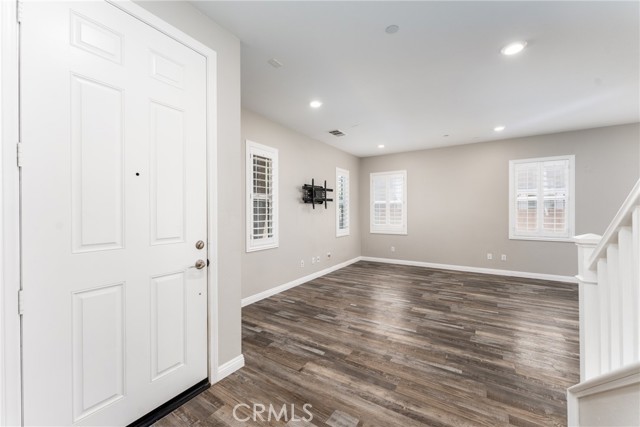 Detail Gallery Image 7 of 42 For 4775 S Bresse Paseo, Ontario,  CA 91762 - 6 Beds | 3/1 Baths