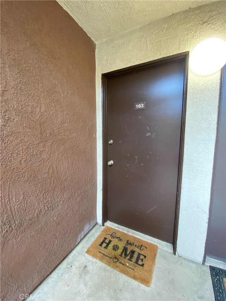 18350 Hatteras Street 163, Tarzana, CA 91356