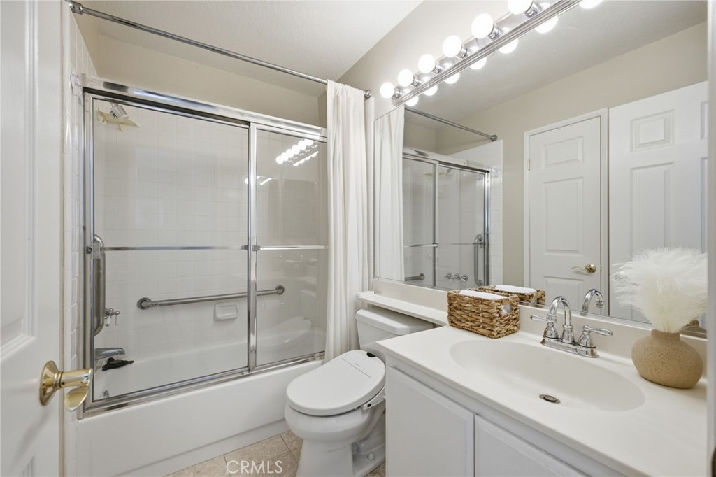 MLS #OC26140497 image #29