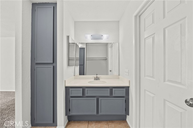 Detail Gallery Image 22 of 26 For 2554 Olive Dr #116,  Palmdale,  CA 93550 - 2 Beds | 2 Baths