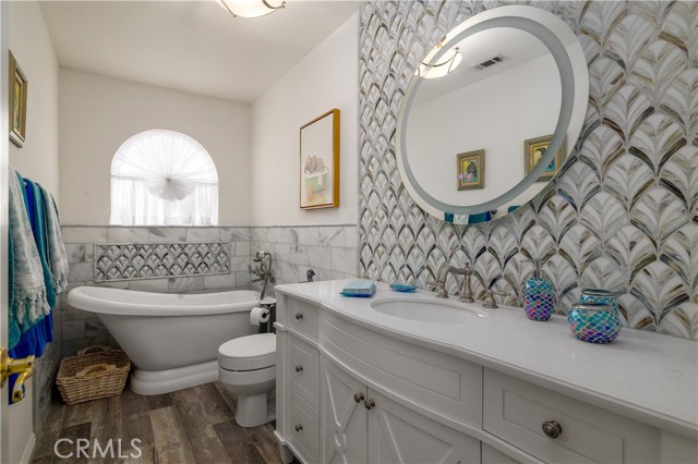 Detail Gallery Image 32 of 47 For 30103 Boat Haven, Canyon Lake,  CA 92587 - 4 Beds | 3 Baths