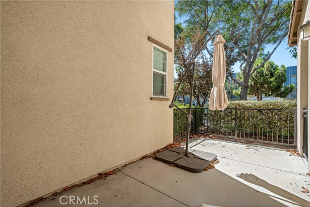 629 Forest Park Boulevard, Oxnard CA: https://media.crmls.org/medias/ca452ee7-97a0-4108-aeca-9b8870e3004d.jpg