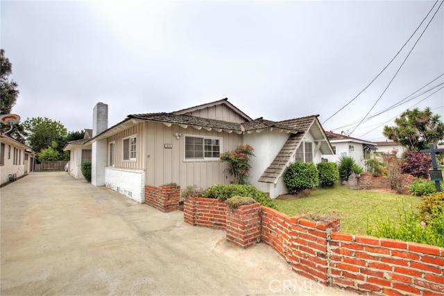 1230 11th Street, Manhattan Beach, California 90266, 3 Bedrooms Bedrooms, ,3 BathroomsBathrooms,Residential,Sold,11th,CV16102494