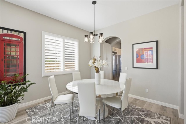 Detail Gallery Image 11 of 54 For 34078 Amici, Temecula,  CA 92592 - 4 Beds | 3/1 Baths