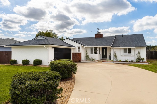 Detail Gallery Image 1 of 1 For 13531 Sandhurst, North Tustin,  CA 92705 - 3 Beds | 1/1 Baths