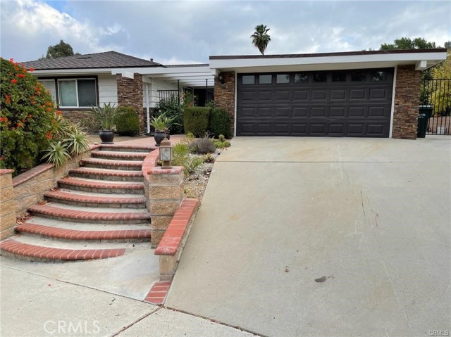 Detail Gallery Image 1 of 11 For 1566 Calle Artigas, Thousand Oaks,  CA 91360 - 4 Beds | 2/1 Baths