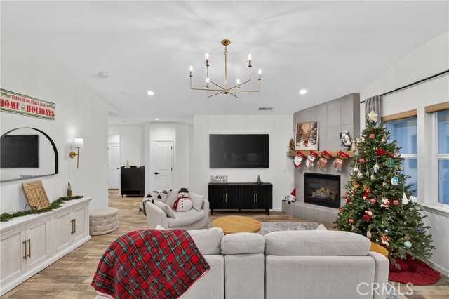 Detail Gallery Image 11 of 53 For 48 Quillstone Loop, Chico,  CA 95928 - 3 Beds | 2 Baths