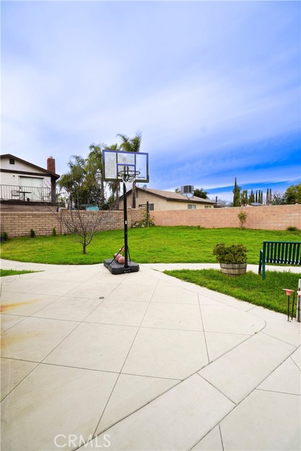 Detail Gallery Image 16 of 19 For 2425 N Fillmore Ave, Rialto,  CA 92377 - 4 Beds | 2 Baths