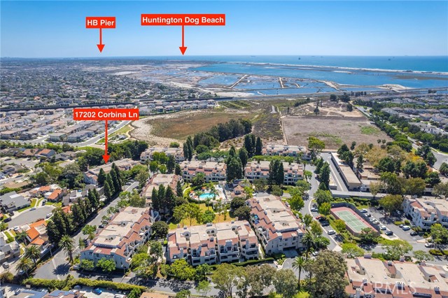 17202 Corbina Lane, Huntington Beach CA: https://media.crmls.org/medias/ca4a7676-bcc1-4cbf-8d80-3c30538a89f1.jpg