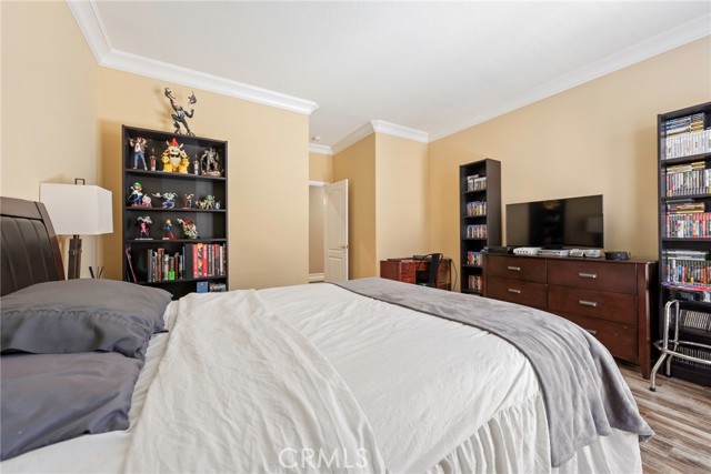 16767 Eagle Peak Road, Riverside CA: https://media.crmls.org/medias/ca4ac32e-f856-4bc5-a91b-ef7545debbae.jpg