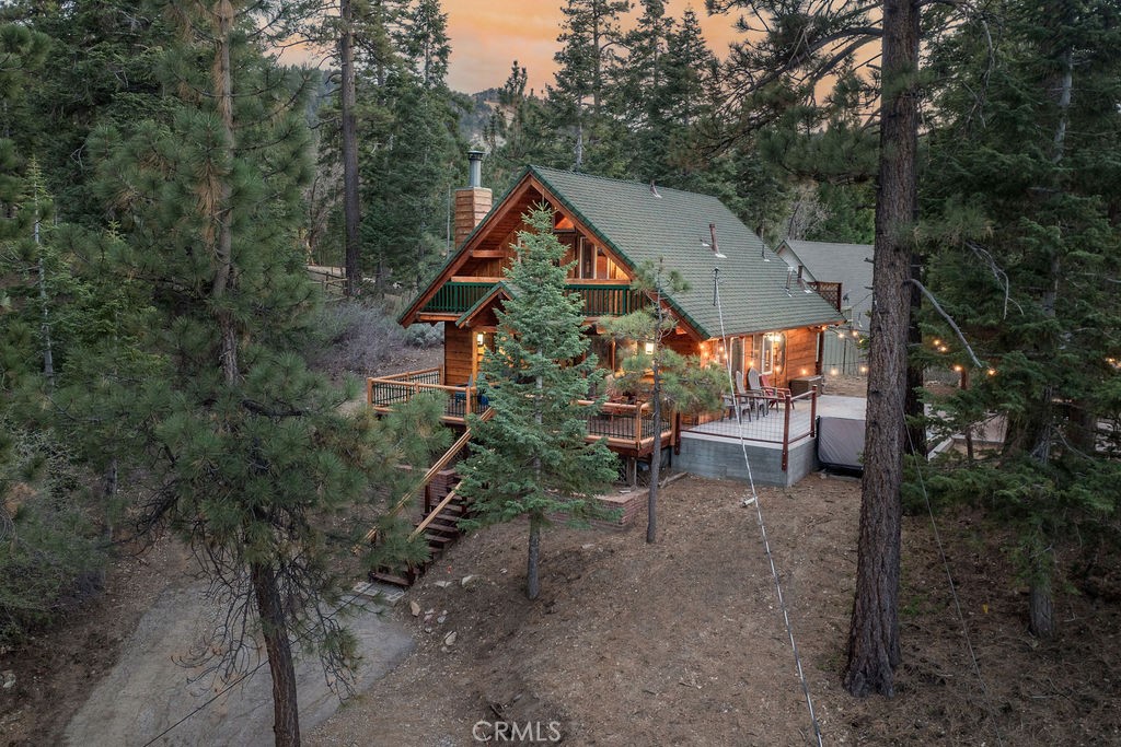 https://media.crmls.org/medias/ca4ad684-8684-47d3-9eb2-821cd925e047.jpg?preset=X-Large