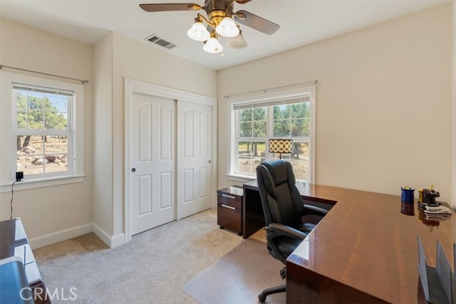 Detail Gallery Image 19 of 31 For 5541 Lake Shastina Dr, Weed,  CA 96094 - 3 Beds | 2 Baths