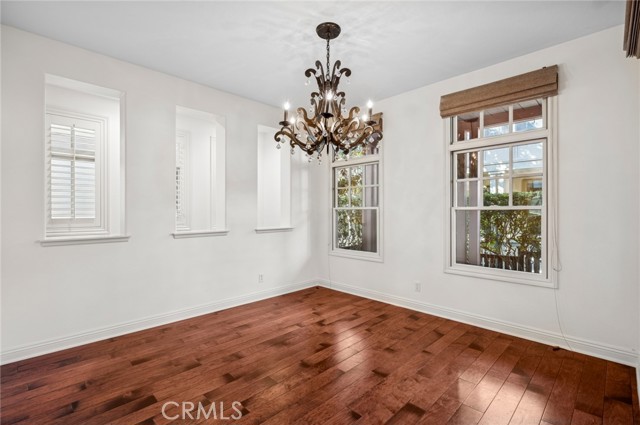 Detail Gallery Image 7 of 26 For 2676 Bungalow Pl, Corona Del Mar,  CA 92625 - 3 Beds | 2/1 Baths