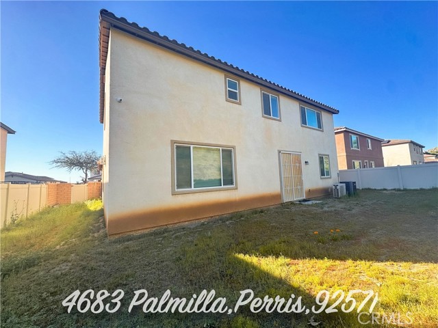 Image 3 of 30 For 4683 Palmilla