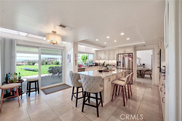 19654 Pine Valley Way, Porter Ranch CA: https://media.crmls.org/medias/ca51fbe6-4097-499e-b23a-91cce20879ab.jpg