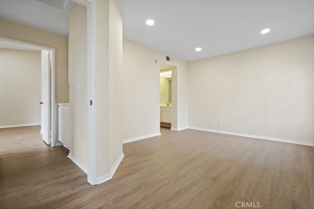 MLS #SR25260885 image #21