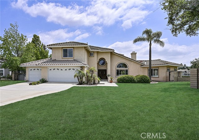 2041 Honey Bee Ln, Chino Hills, CA 91709