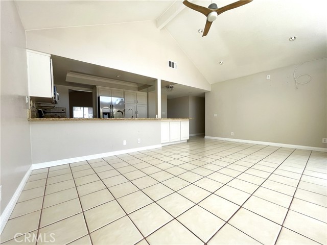 4470 Avenida Granada, Cypress CA: https://media.crmls.org/medias/ca52f79c-2b54-41f8-96dd-f81ed5e1077a.jpg