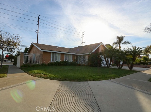 Details for 602 W Alpine Ave, Santa Ana, CA 92707