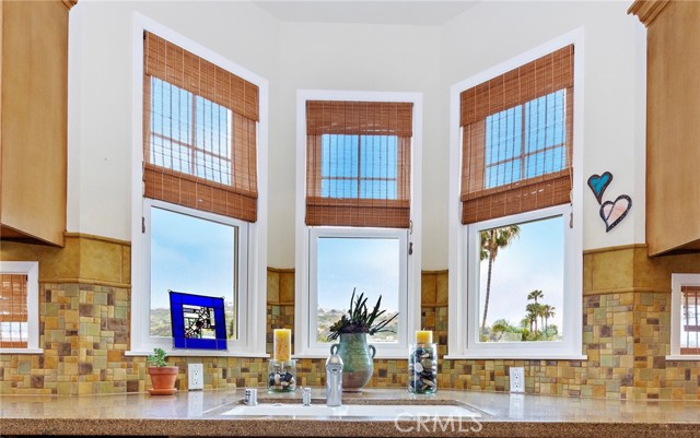 Detail Gallery Image 14 of 66 For 407 Monterey Lane a,  San Clemente,  CA 92672 - 3 Beds | 3/1 Baths