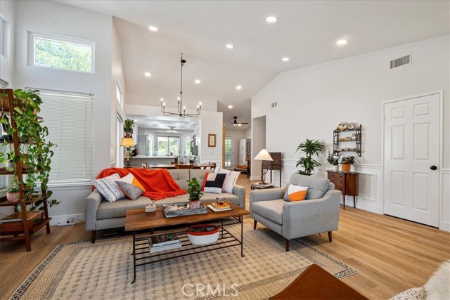 Detail Gallery Image 9 of 33 For 36364 Provence Dr, Murrieta,  CA 92562 - 3 Beds | 2 Baths