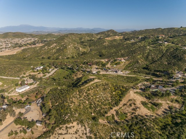 Detail Gallery Image 17 of 26 For 32465 Crooked Arrow, Wildomar,  CA 92595 - – Beds | – Baths