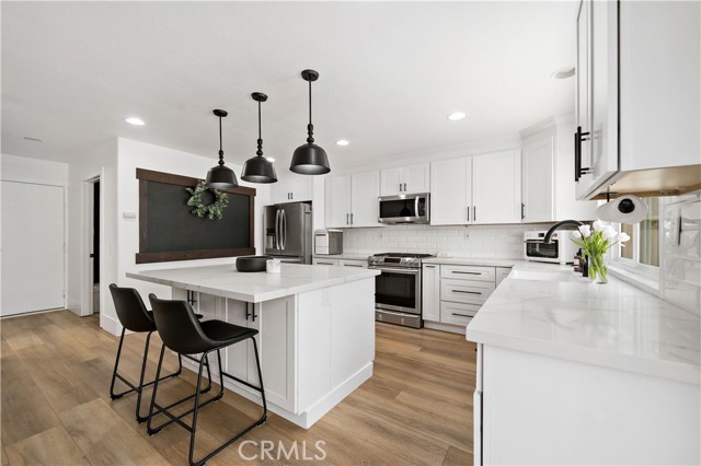 Detail Gallery Image 10 of 36 For 33429 Corte Figueroa, Temecula,  CA 92592 - 4 Beds | 2/1 Baths