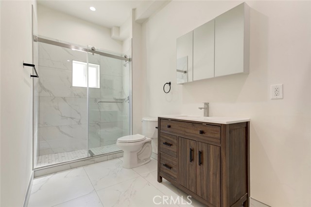 Detail Gallery Image 14 of 27 For 7044 1 Greeley, Tujunga,  CA 91042 - 3 Beds | 2 Baths