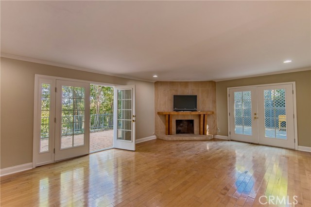 4602 Hurford Terrace, Encino CA: https://media.crmls.org/medias/ca558099-2319-46c8-95d4-3c336d265ffb.jpg
